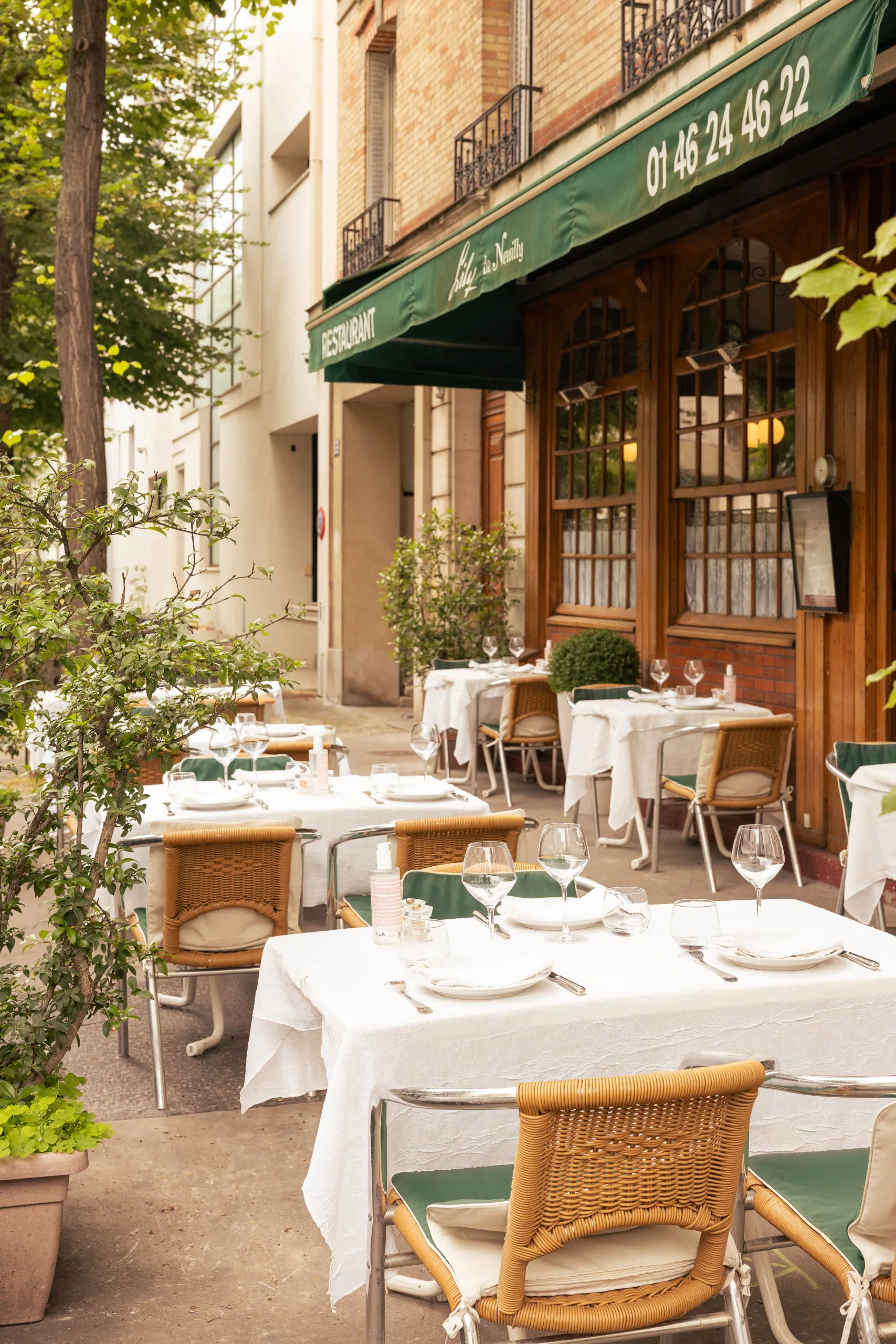 LE LILY DE NEUILLY, BISTROT GASTRONOMIQUE CONFIDENTIEL